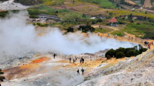 Read more about the article Perjalanan Keluarga ke Dieng: Destinasi Ramah Anak dan Keluarga