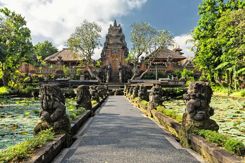 You are currently viewing Menghabiskan Waktu Seharian di Bali Kemana Aja Ya?Simak Informasinya